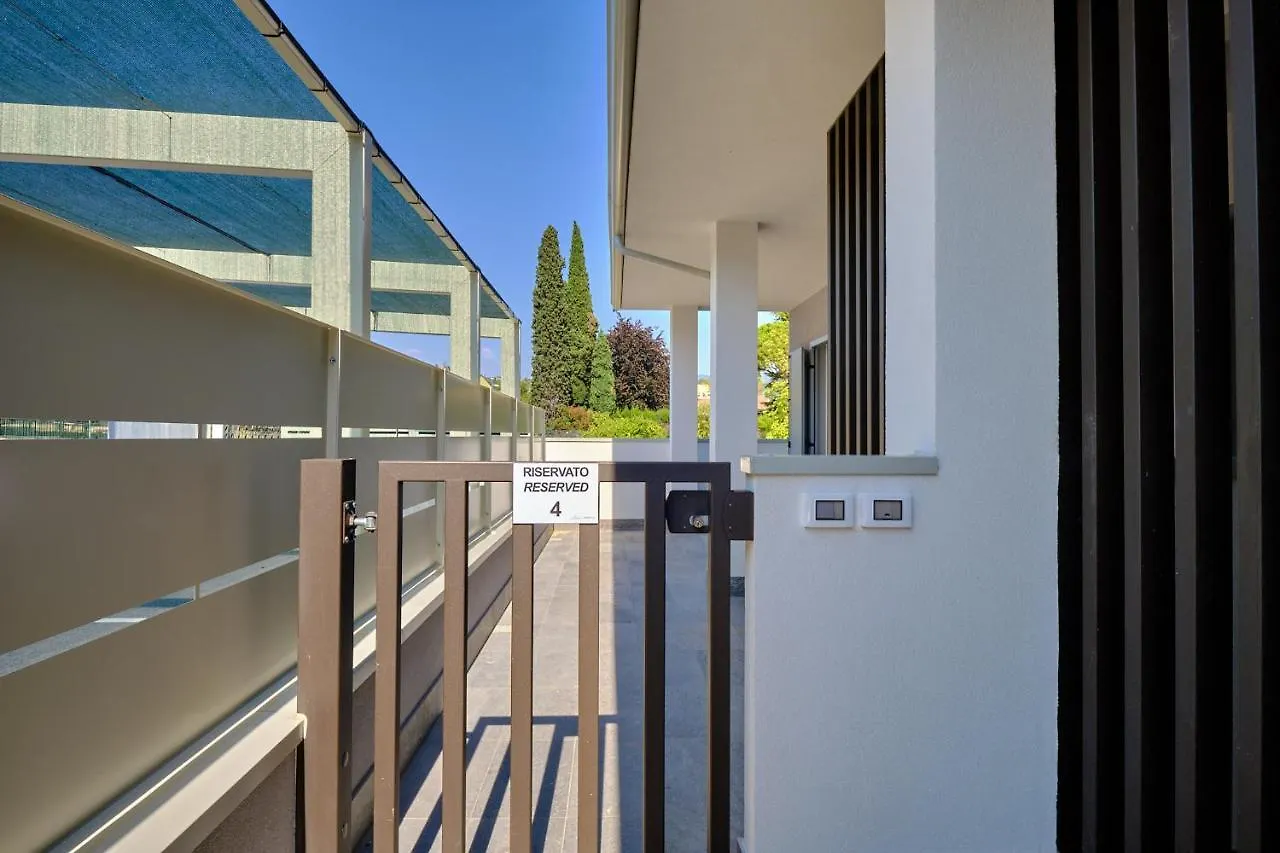 Apartmentsgarda - Residenza Monte Baldo - Garda Apartment Garda (Verona)