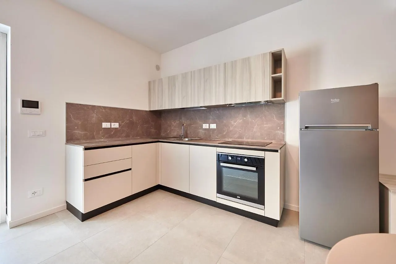 Apartmentsgarda - Residenza Monte Baldo - Garda Apartment Garda (Verona)