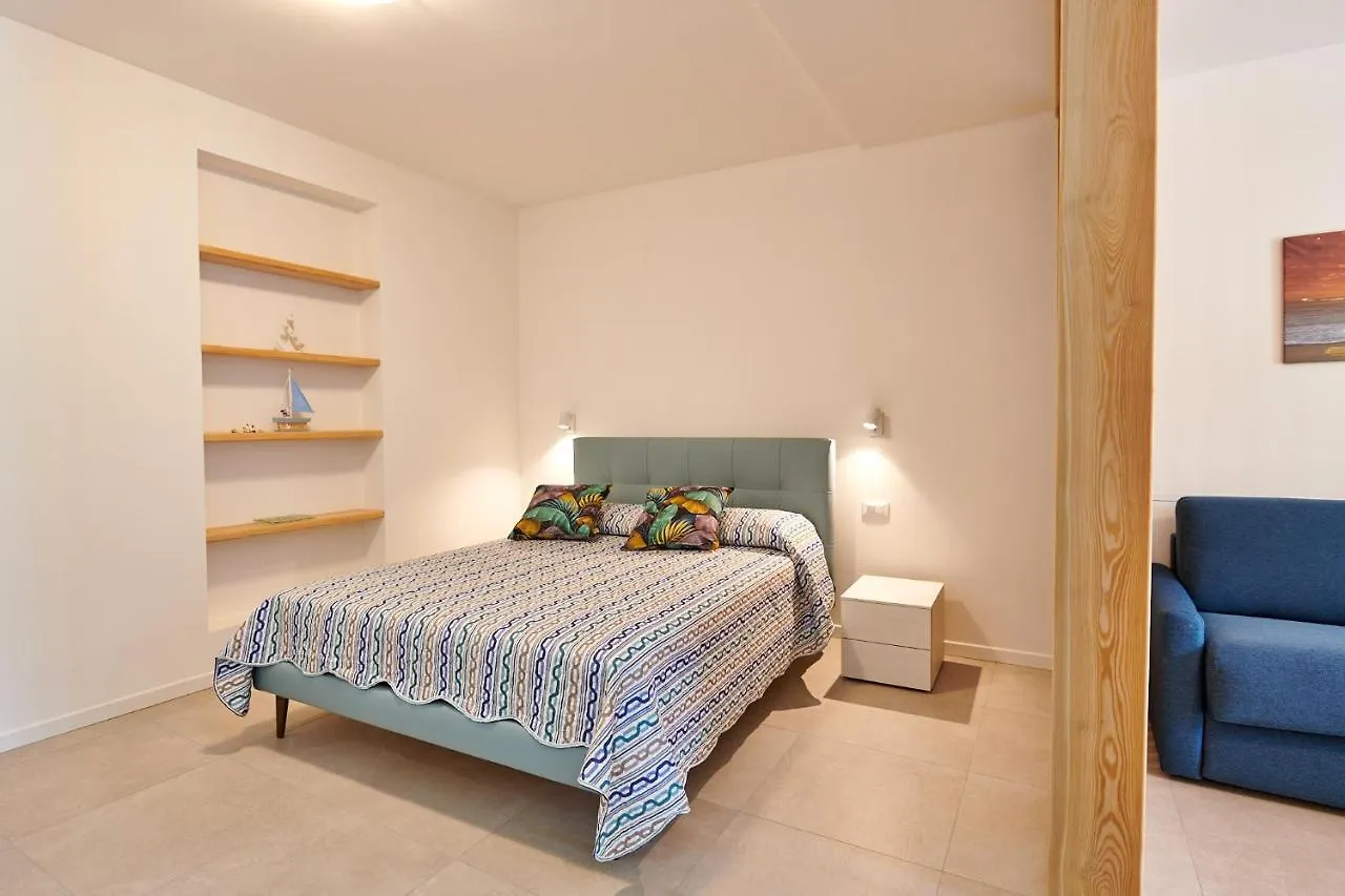Apartmentsgarda - Residenza Monte Baldo - Garda 0*, Garda (Verona)
