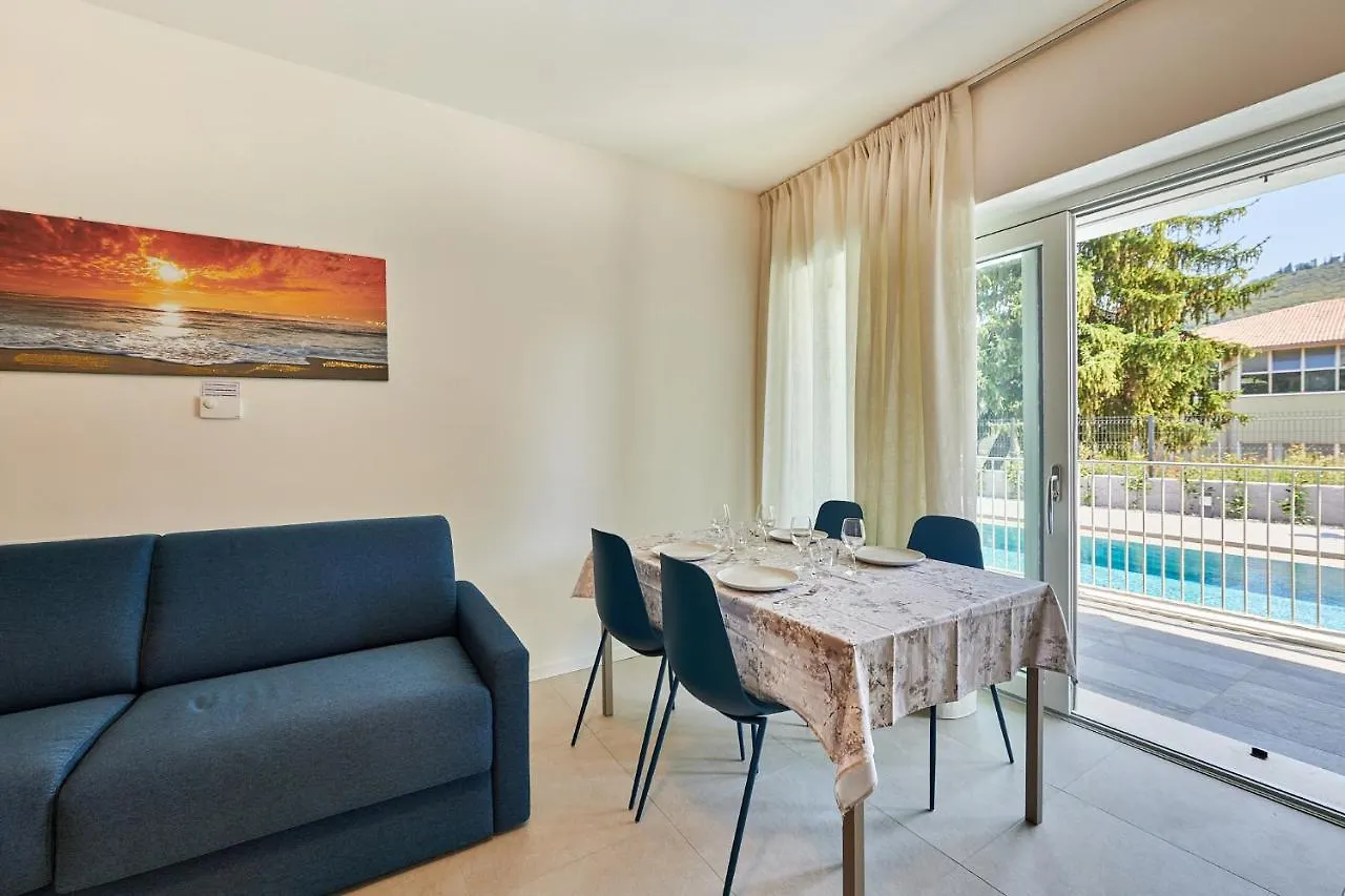 Apartmentsgarda - Residenza Monte Baldo - Garda 0*, Garda (Verona)