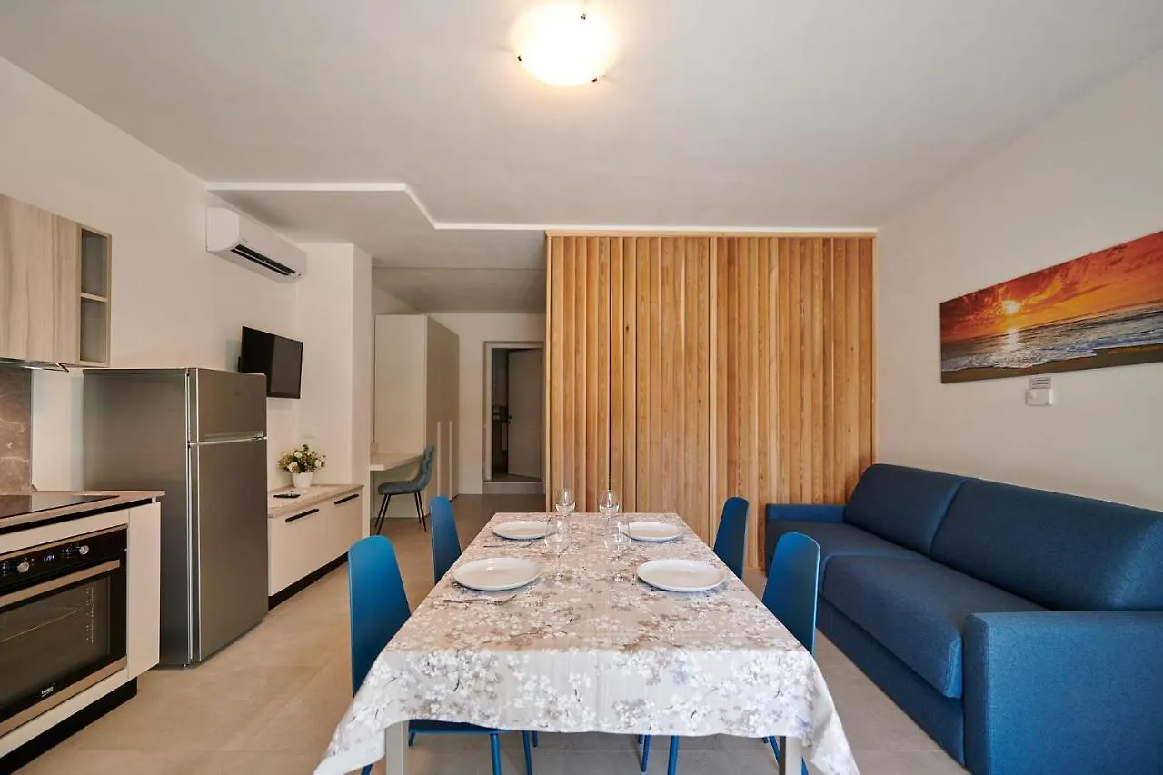 Apartmentsgarda - Residenza Monte Baldo - Garda