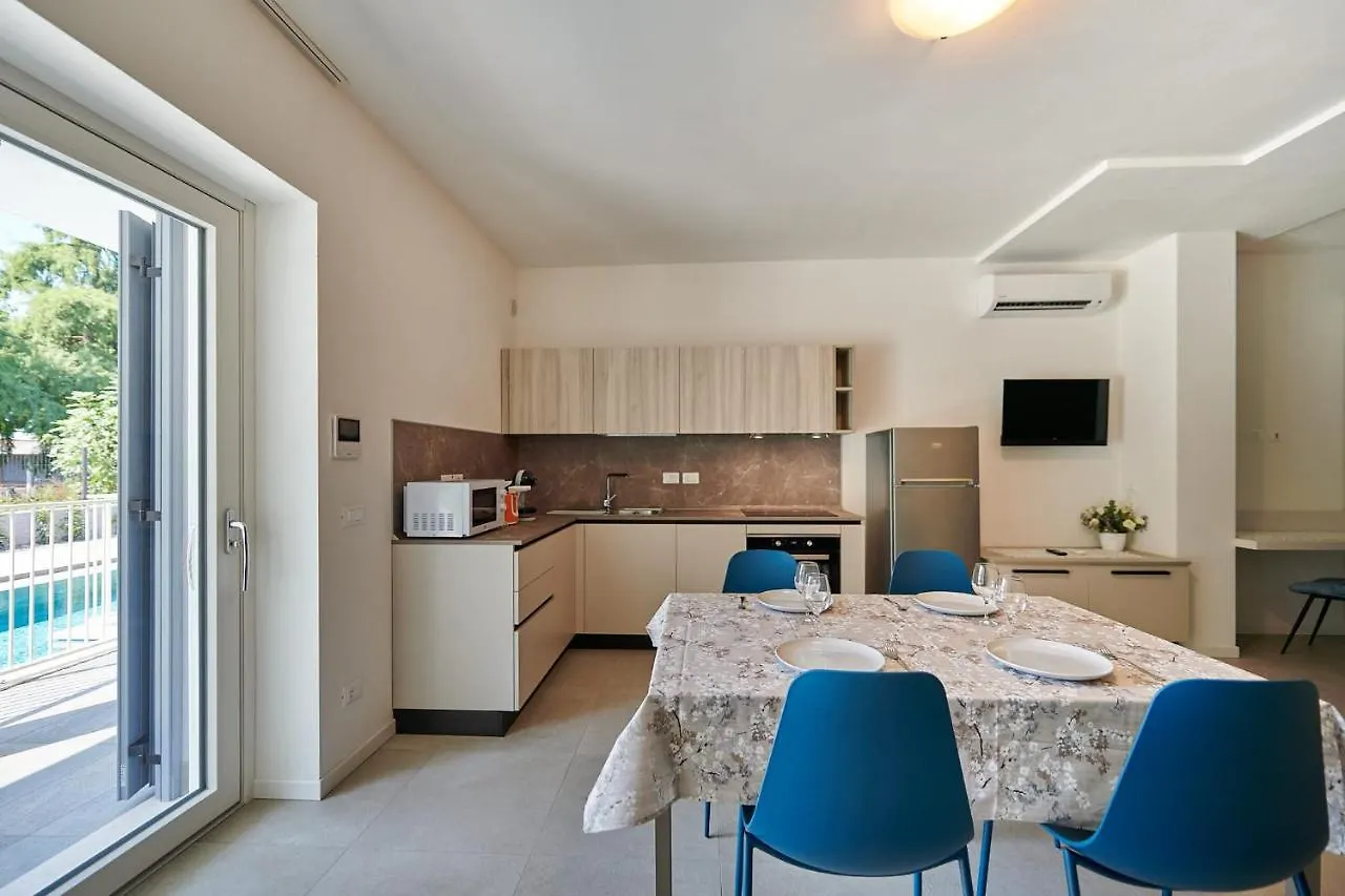 Apartmentsgarda - Residenza Monte Baldo - Garda Garda (Verona)