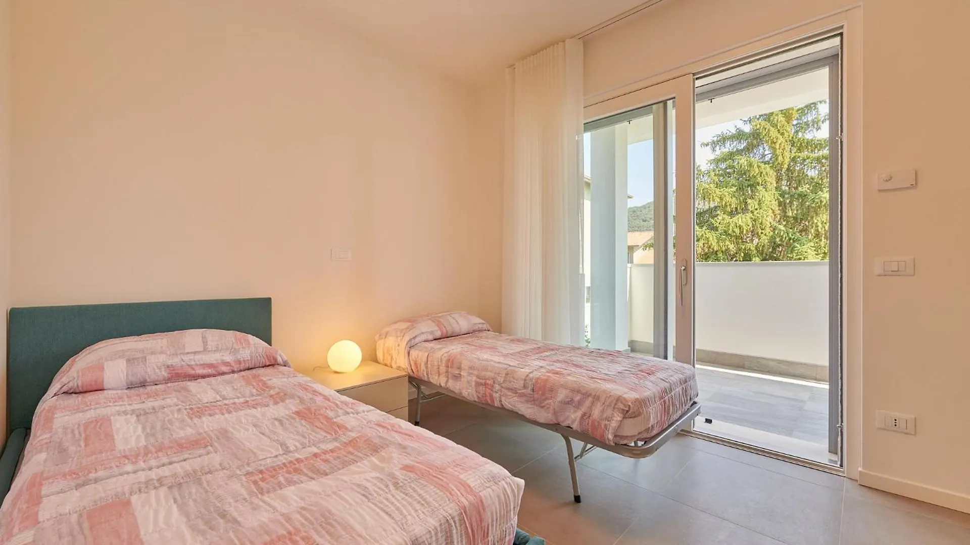 Apartment Apartmentsgarda - Residenza Monte Baldo - Garda