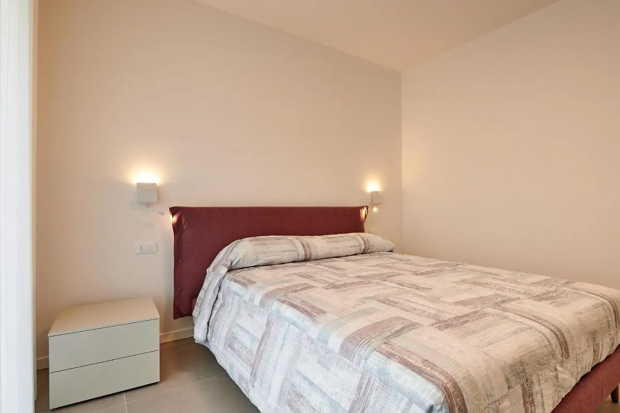 Apartment Apartmentsgarda - Residenza Monte Baldo - Garda Italy
