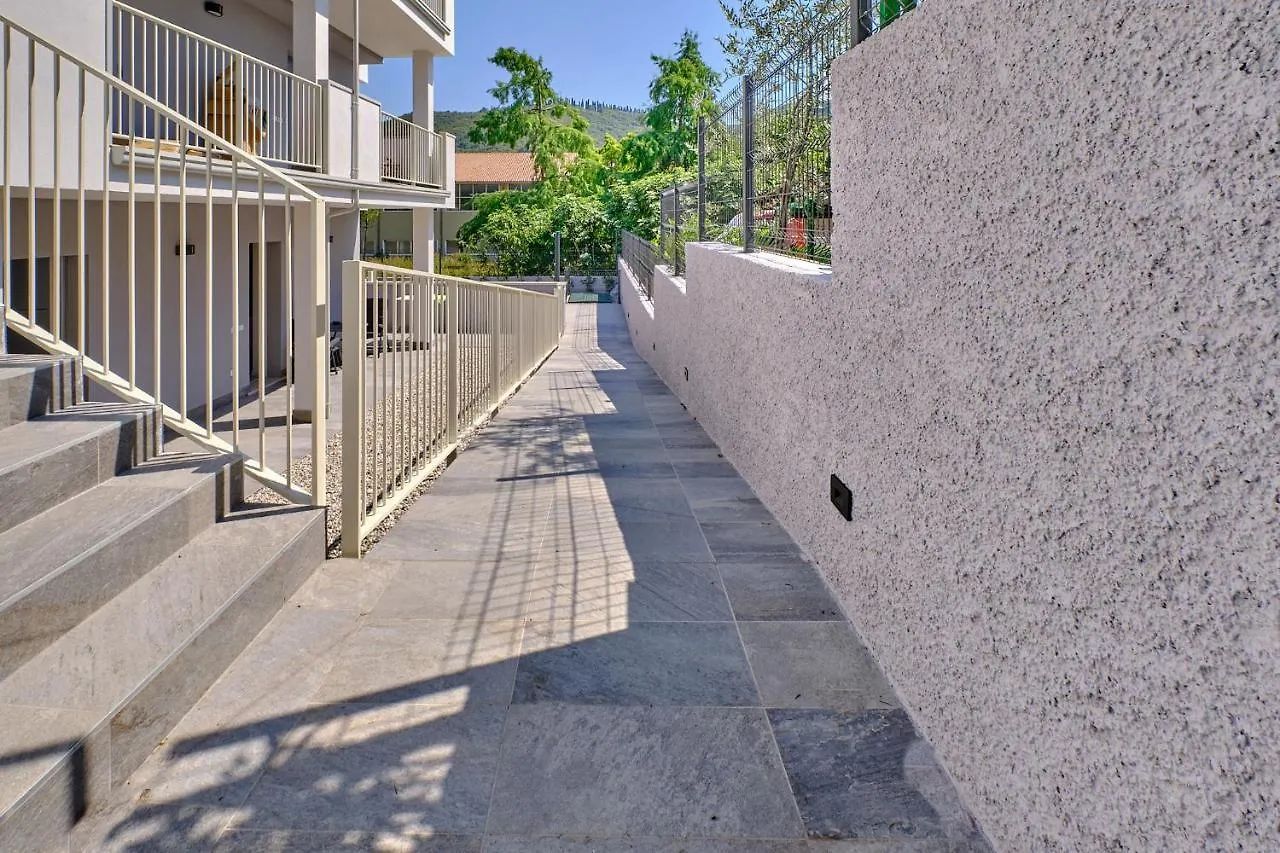 Apartmentsgarda - Residenza Monte Baldo - Garda Garda (Verona)